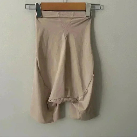 NWT TC Fine  Intimates Cool On You Hi-Waist Thigh Slimmer 4419 S - Picture 5 of 6